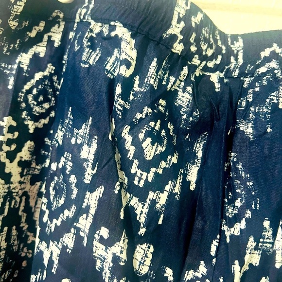 Cupio Women's XL All Over Print Pull On Wide Leg Pants Navy & White Relaxed NWT - Picture 4 of 6